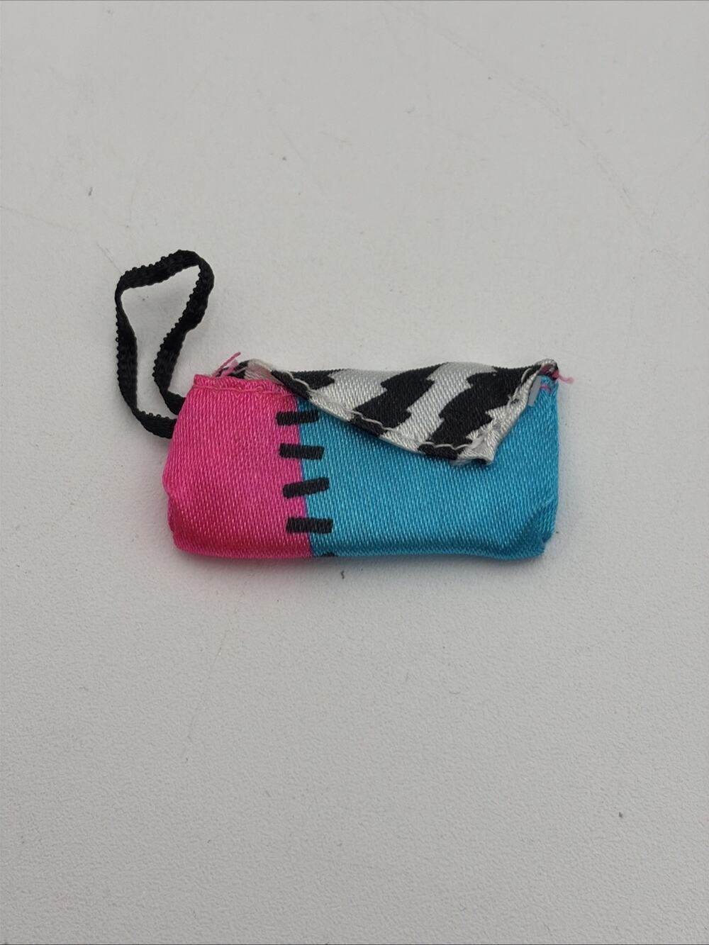 Monster High Dawn of the Dance Frankie Stein Purse pink Teal Black Clutch